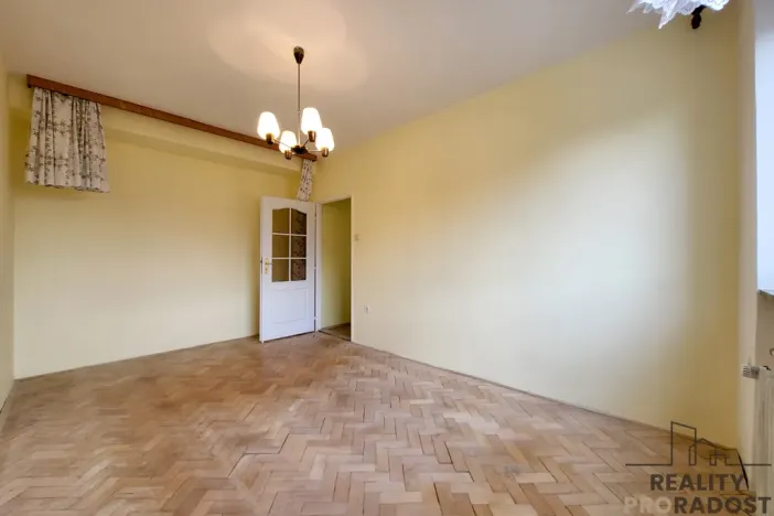 Prodej bytu 3+1, Ořechov, Zahradní, 66 m2
