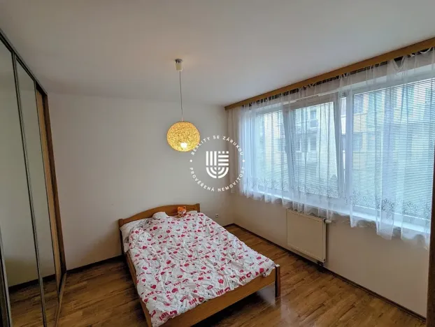 Pronájem bytu 2+kk, Praha - Hostavice, U Hostavického potoka, 50 m2