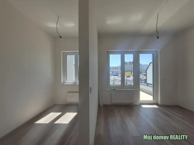 Pronájem bytu 2+kk, Praha - Hostivař, Arnošta Staňka, 31 m2