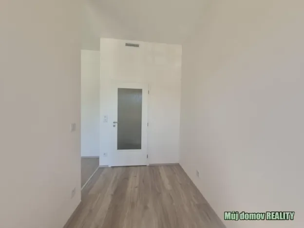 Pronájem bytu 2+kk, Praha - Hostivař, Arnošta Staňka, 31 m2