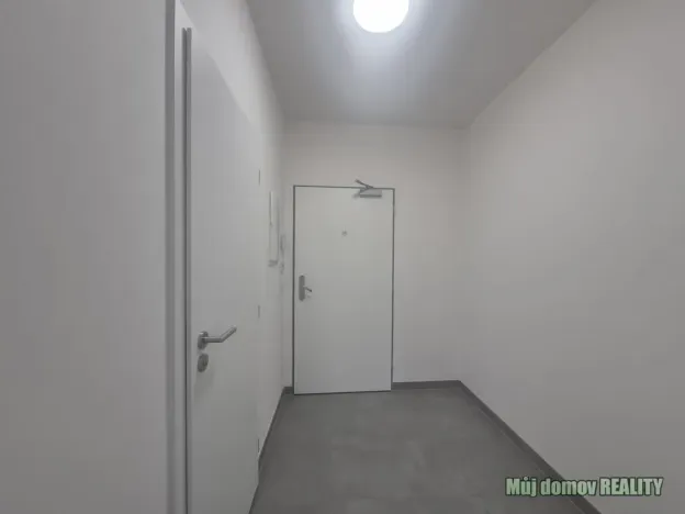 Pronájem bytu 2+kk, Praha - Hostivař, Arnošta Staňka, 31 m2