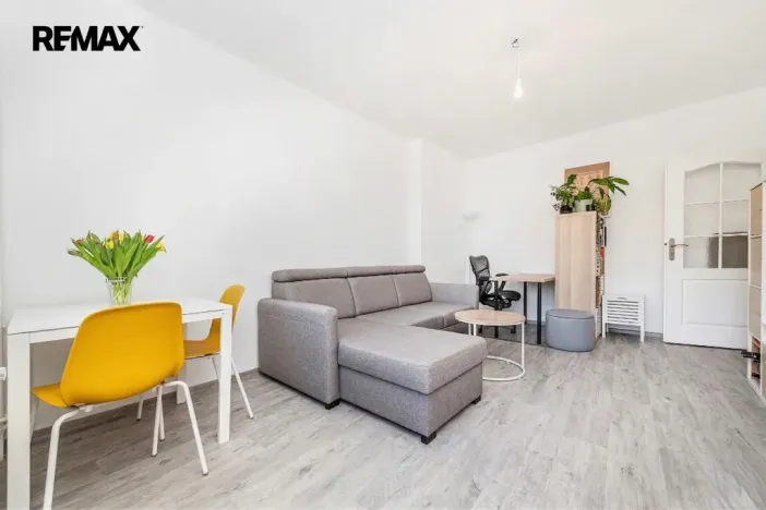 Pronájem bytu 2+1, Praha - Letňany, Vítkovická, 52 m2