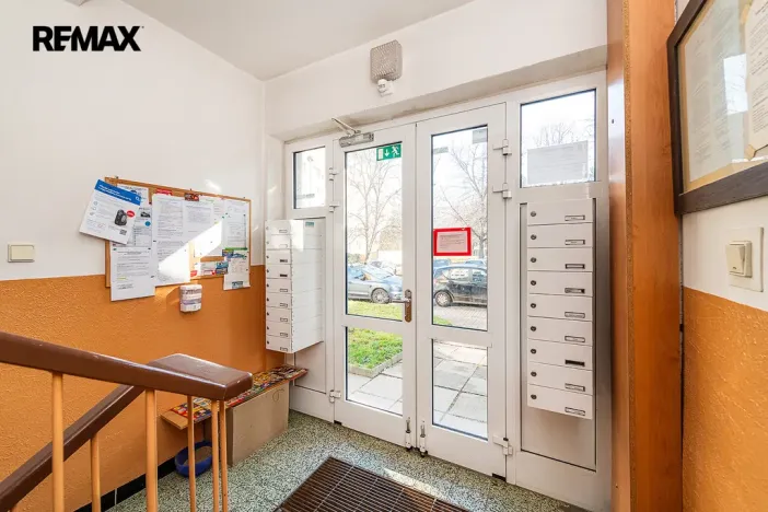 Pronájem bytu 2+1, Praha - Letňany, Vítkovická, 52 m2