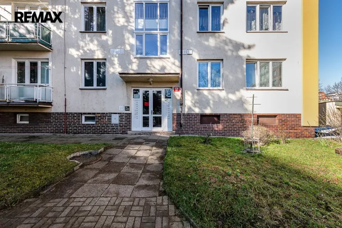 Pronájem bytu 2+1, Praha - Letňany, Vítkovická, 52 m2