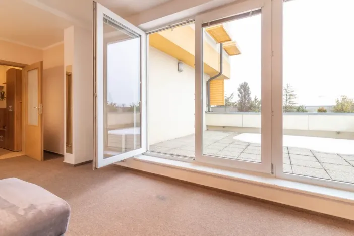 Pronájem bytu 2+kk, Olomouc, Okružní, 52 m2