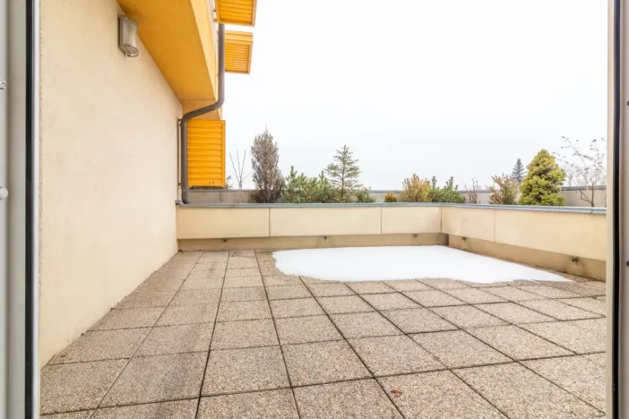 Pronájem bytu 2+kk, Olomouc, Okružní, 52 m2