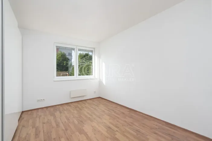 Pronájem bytu 2+kk, Jesenice, Na Okruhu, 50 m2