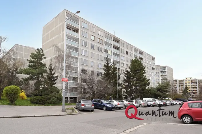 Pronájem bytu 1+kk, Praha - Chodov, Majerského, 29 m2