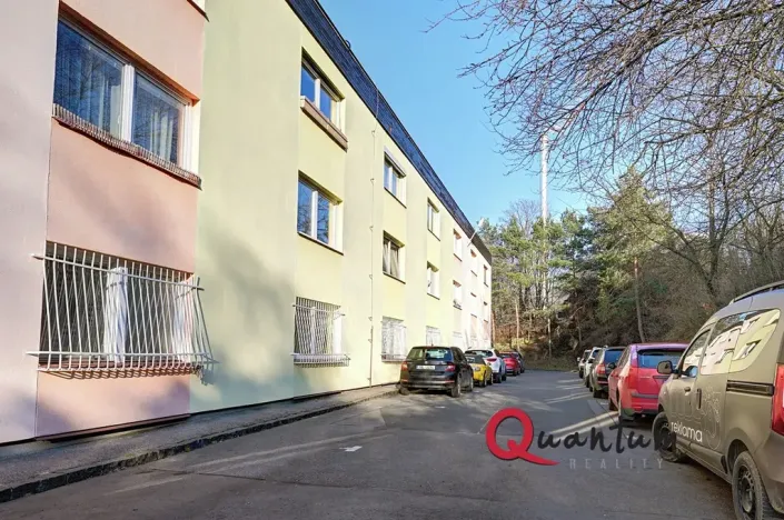 Pronájem bytu 1+kk, Praha - Košíře, Houdova, 33 m2