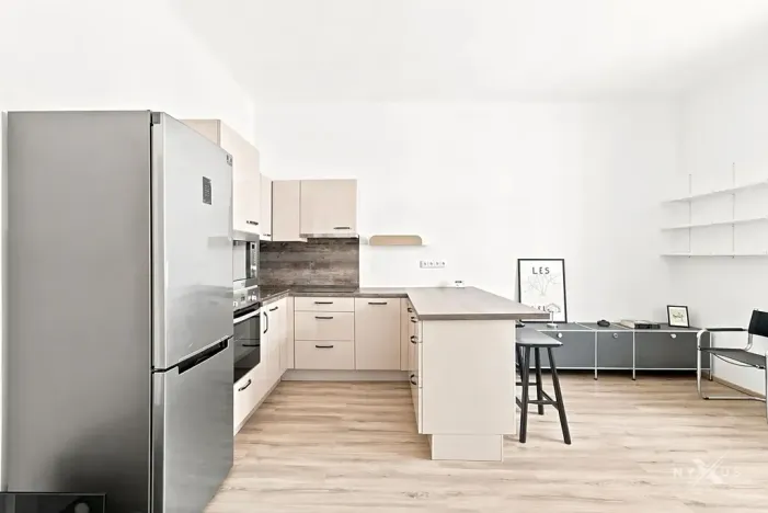 Pronájem bytu 2+kk, Praha - Košíře, Pod Kavalírkou, 44 m2