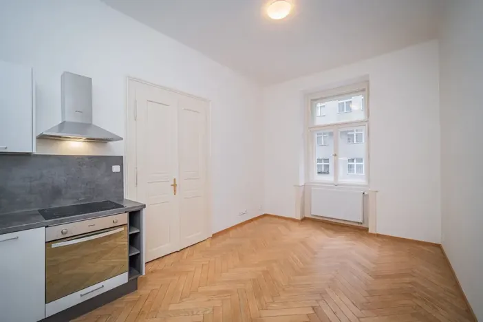 Pronájem bytu 2+kk, Praha - Nové Město, Lípová, 44 m2