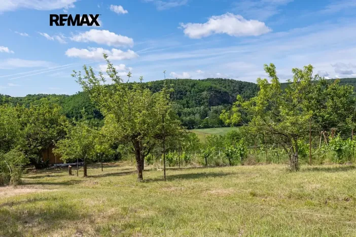 Prodej zahrady, Moravské Bránice, 2403 m2