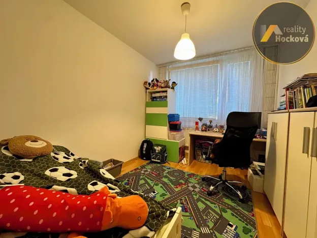 Prodej bytu 3+1, Praha - Prosek, Pískovcová, 67 m2