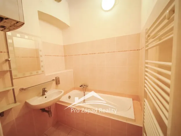 Pronájem bytu 2+kk, Plzeň, Martinská, 47 m2