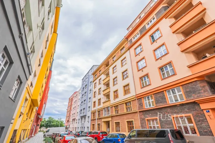 Prodej bytu 2+kk, Praha, Stupkova, 75 m2