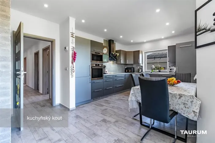 Prodej rodinného domu, Trpísty, 112 m2