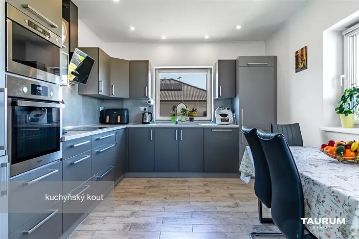 Prodej rodinného domu, Trpísty, 112 m2