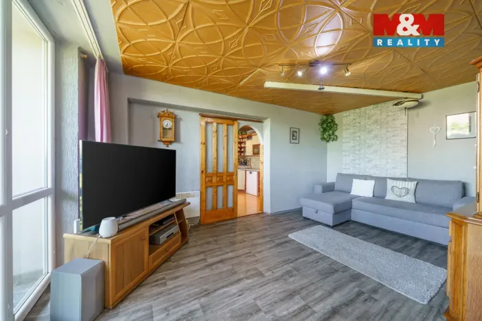Prodej bytu 3+1, Měděnec, Náměstí, 70 m2