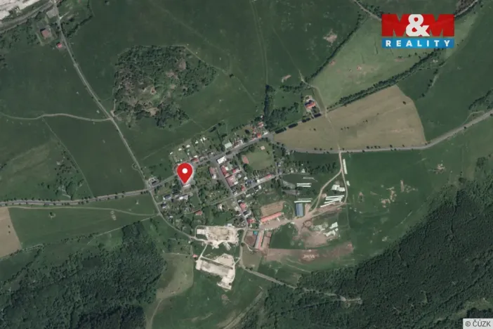 Prodej bytu 3+1, Měděnec, Náměstí, 70 m2
