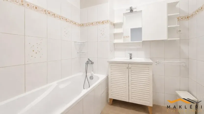 Pronájem rodinného domu, Suchohrdly, Lesní, 110 m2