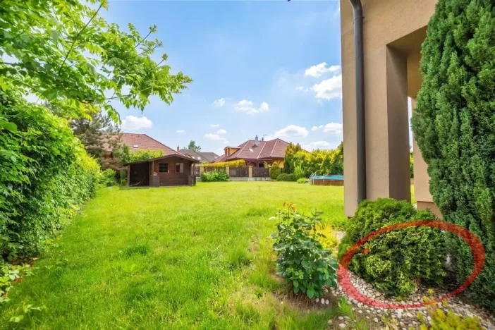 Prodej rodinného domu, Jesenice, Za Rybníkem, 350 m2