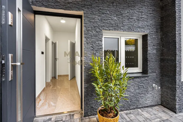 Prodej atypického bytu, Praha, Elišky Přemyslovny, 81 m2