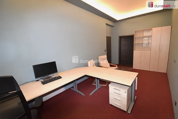 Pronájem kanceláře, Praha - Smíchov, Radlická, 60 m2