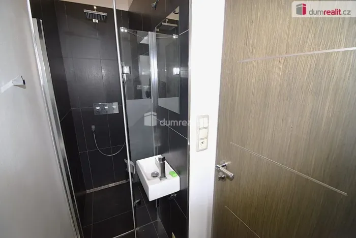 Pronájem kanceláře, Praha - Smíchov, Radlická, 60 m2