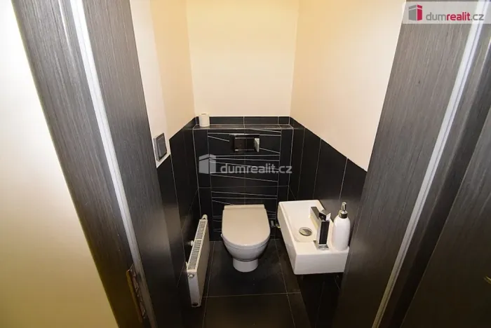 Pronájem kanceláře, Praha - Smíchov, Radlická, 60 m2
