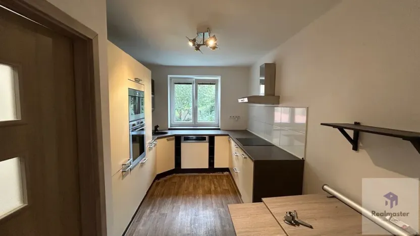 Pronájem bytu 2+1, Ústí nad Labem - Neštěmice, Sibiřská, 57 m2