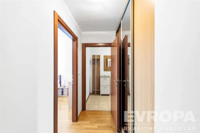 Pronájem bytu 3+kk, Praha - Dejvice, Heinemannova, 76 m2