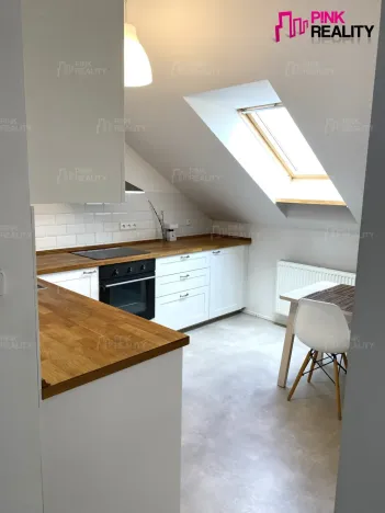 Pronájem bytu 2+kk, Hradec Králové - Pražské Předměstí, Chelčického, 64 m2