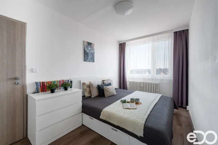 Prodej bytu 3+1, Praha - Prosek, Ctěnická, 67 m2
