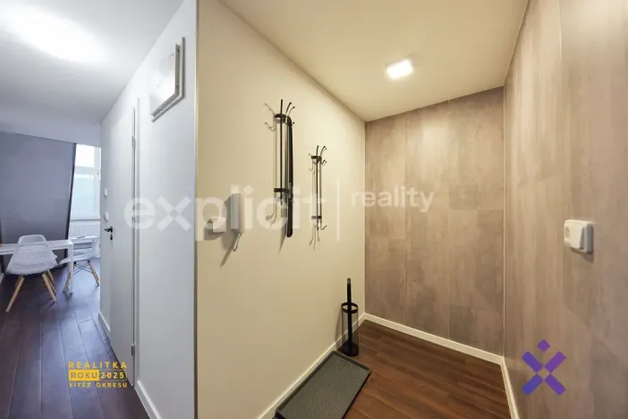 Pronájem bytu 1+kk, Zlín, Devadesátá, 40 m2