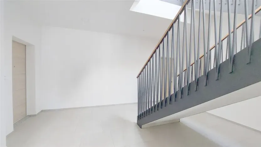 Pronájem bytu 2+kk, Květnice, Do Průhonu, 62 m2