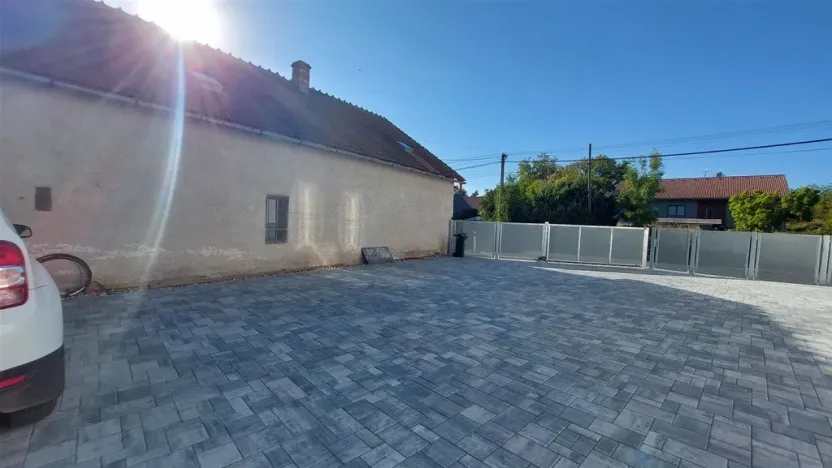 Pronájem bytu 2+kk, Květnice, Do Průhonu, 62 m2