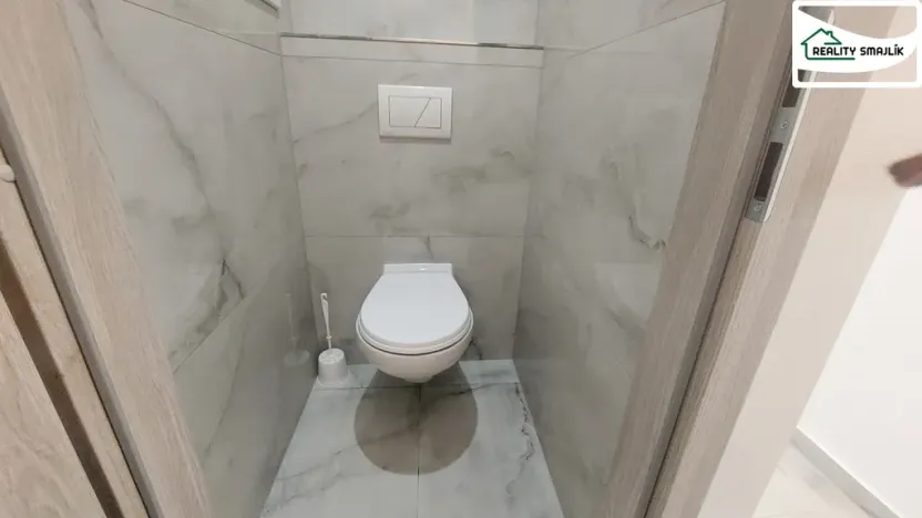 Pronájem bytu 2+1, Cheb, Palackého, 53 m2