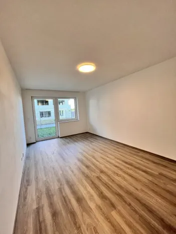 Pronájem bytu 1+kk, Olomouc - Neředín, Frištenského, 32 m2