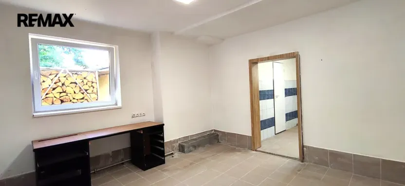 Prodej obchodního prostoru, Bruntál, Olomoucká, 155 m2