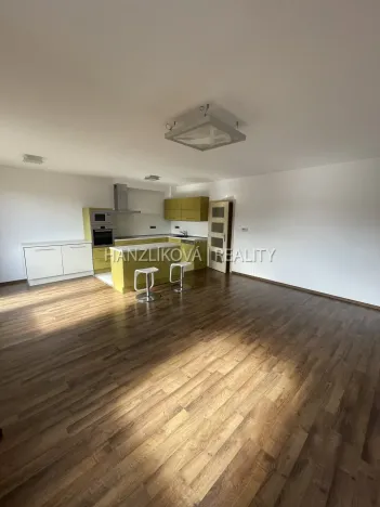 Pronájem bytu 3+kk, České Budějovice - České Budějovice 3, Skuherského, 88 m2