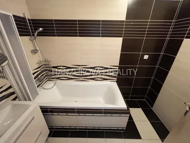 Pronájem bytu 3+kk, České Budějovice - České Budějovice 3, Skuherského, 88 m2
