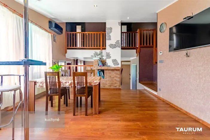 Prodej ubytování, České Budějovice - České Budějovice 6, Mayerova, 269 m2