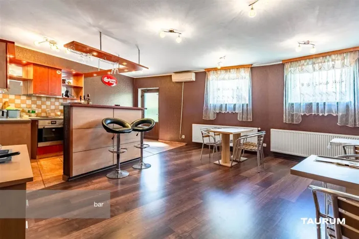 Prodej ubytování, České Budějovice - České Budějovice 6, Mayerova, 269 m2