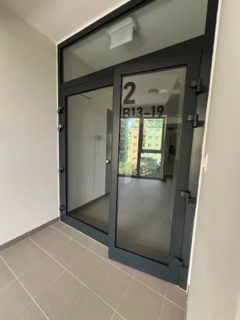 Pronájem bytu 1+kk, Plzeň - Jižní Předměstí, Goldscheiderova, 29 m2