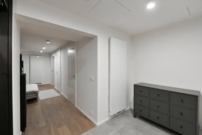 Pronájem bytu 2+kk, Praha - Vinohrady, Laubova, 50 m2