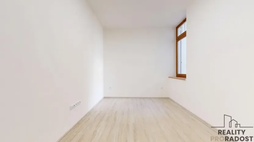 Prodej bytu 3+kk, Třebíč - Vnitřní Město, Karlovo nám., 123 m2