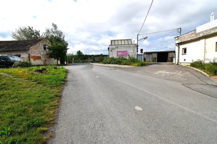 Pronájem skladu, Líně, Na Šachtě, 340 m2