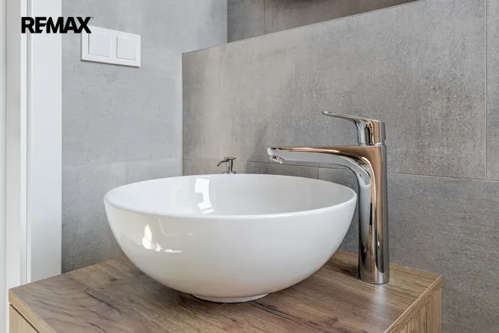 Prodej bytu 4+kk, Stěžery, Zámecká, 110 m2