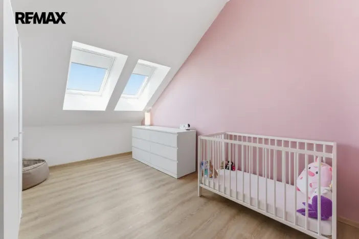 Prodej bytu 4+kk, Stěžery, Zámecká, 110 m2