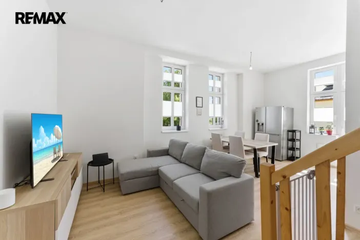 Prodej bytu 4+kk, Stěžery, Zámecká, 110 m2